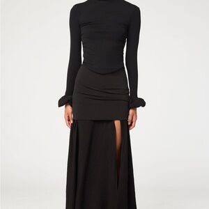 Elegant Black Women's Skirt